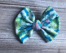 Load image into Gallery viewer, Summer in Paradise Big Bow &amp; Piggies