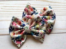 Load image into Gallery viewer, Fall Floral BB Clips, BB Nylon &amp; Piggies
