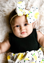 Load image into Gallery viewer, Fruta Fresca Watermelon Blast &amp; Lemon Squeezy Big Bows &amp; Piggies