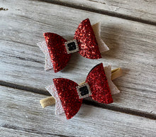 Load image into Gallery viewer, Santa Buckle Bow