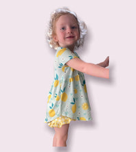 Load image into Gallery viewer, Lemon High Low Tunic